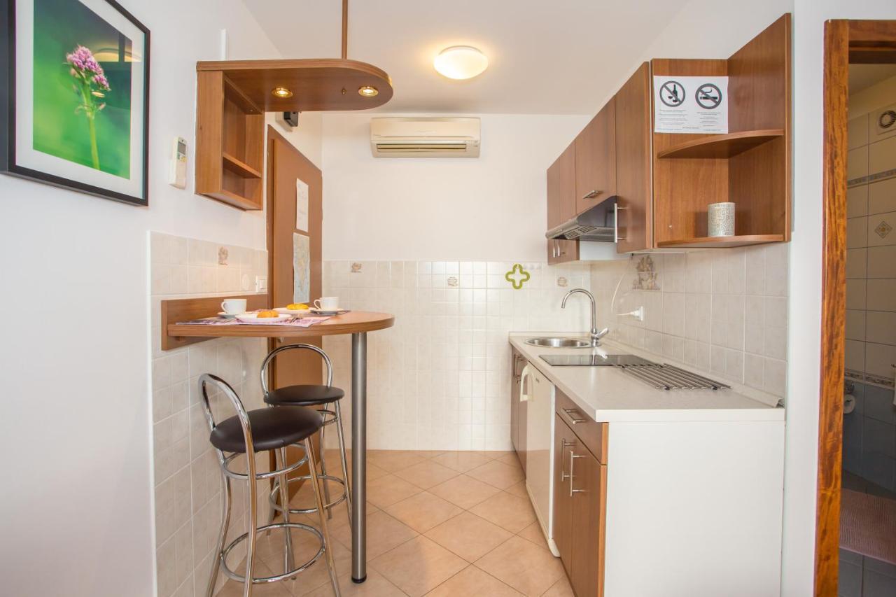 Studio Bel Porec Luaran gambar