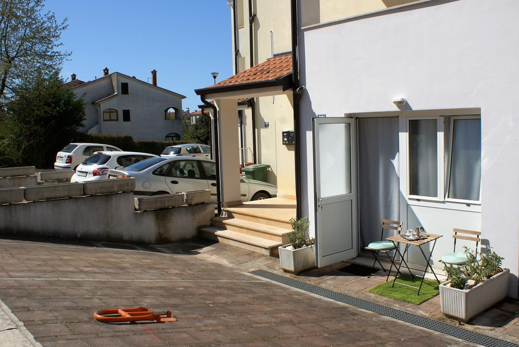 Studio Bel Porec Luaran gambar